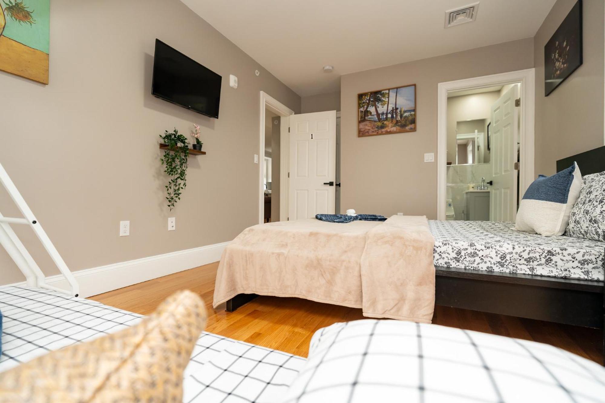 Apartment 558-1 3Br Boston - Modern Nest Near Franklin Park *