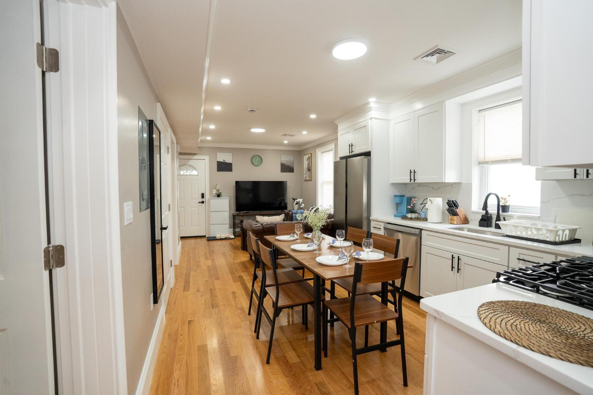 Apartment 558-1 3Br Boston - Modern Nest Near Franklin Park *