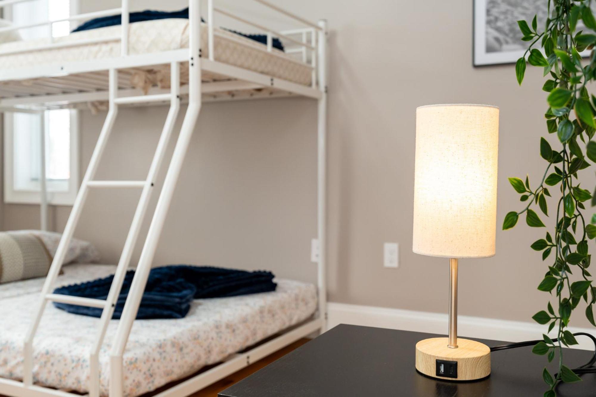 Apartment 558-1 3Br Boston - Modern Nest Near Franklin Park